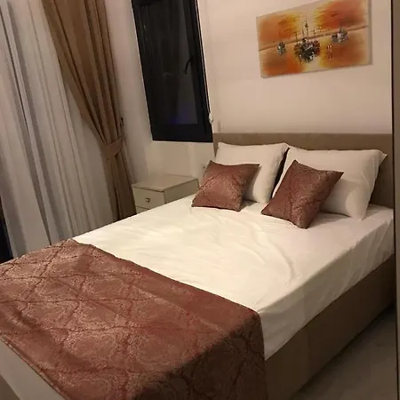 Modern Newly Built 4 Bedroom With Pool And Garden In Central Hisaronu