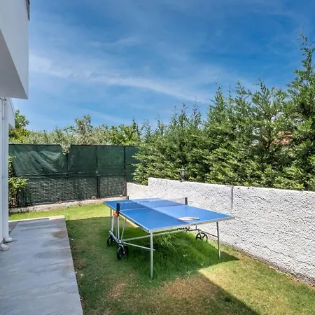 Modern Newly Built 4 Bedroom With Pool And Garden In Central Hisaronu *