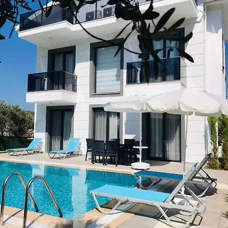 Modern Newly Built 4 Bedroom With Pool And Garden In Central Hisaronu Villa *