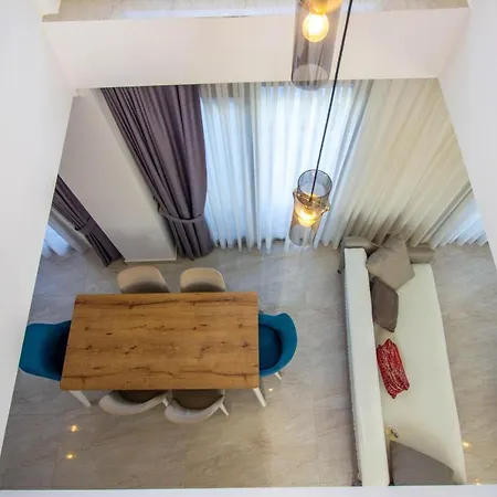 Modern Newly Built 4 Bedroom With Pool And Garden In Central Hisaronu Villa *