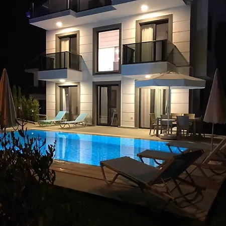 Modern Newly Built 4 Bedroom With Pool And Garden In Central Hisaronu Villa Fethiye