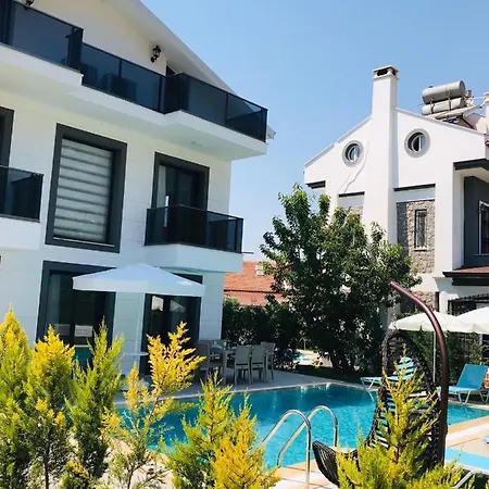 Villa Modern Newly Built 4 Bedroom With Pool And Garden In Central Hisaronu