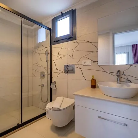 Modern Newly Built 4 Bedroom With Pool And Garden In Central Hisaronu Fethiye